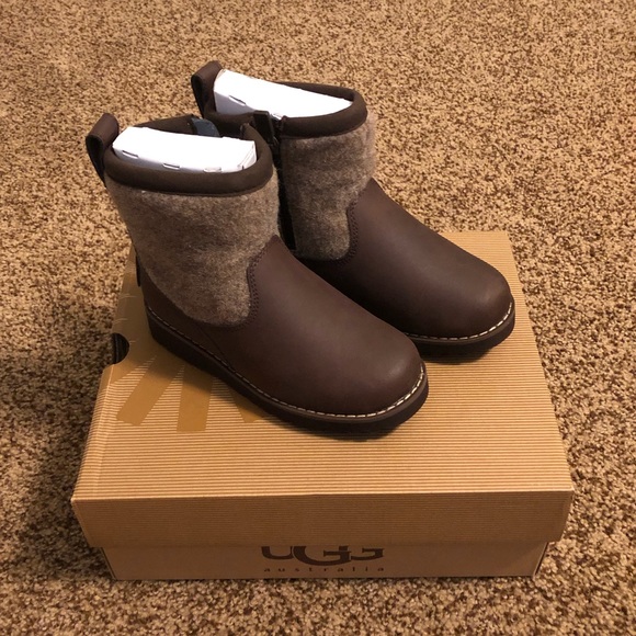 boys ugg boots